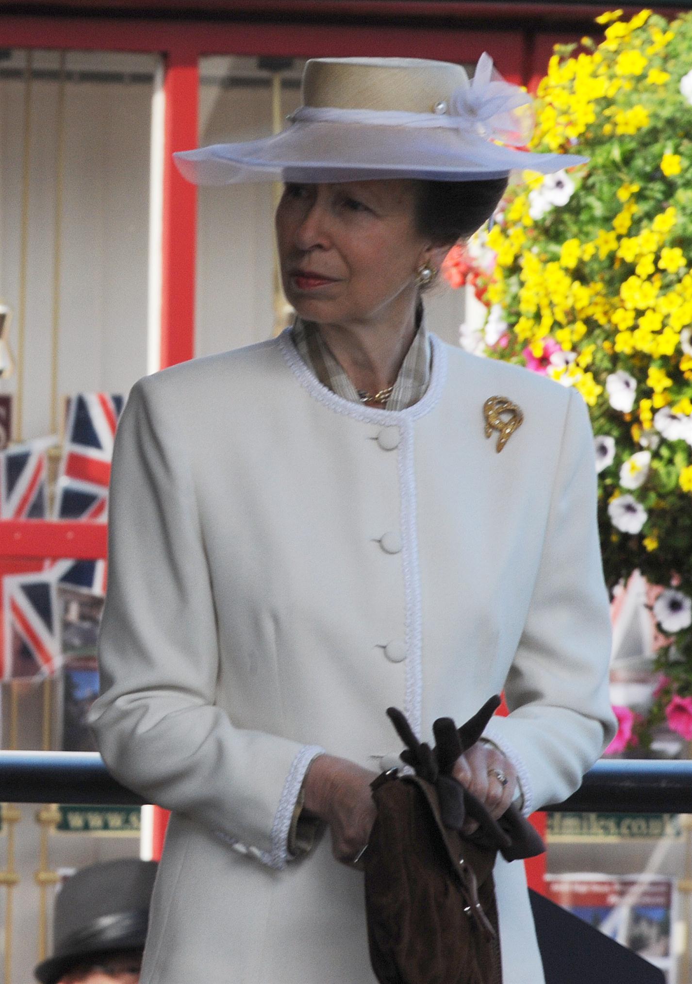 Princess Anne - The town of Wootton Bassett gains the title Royal Wootton Bassett | Picture 104112